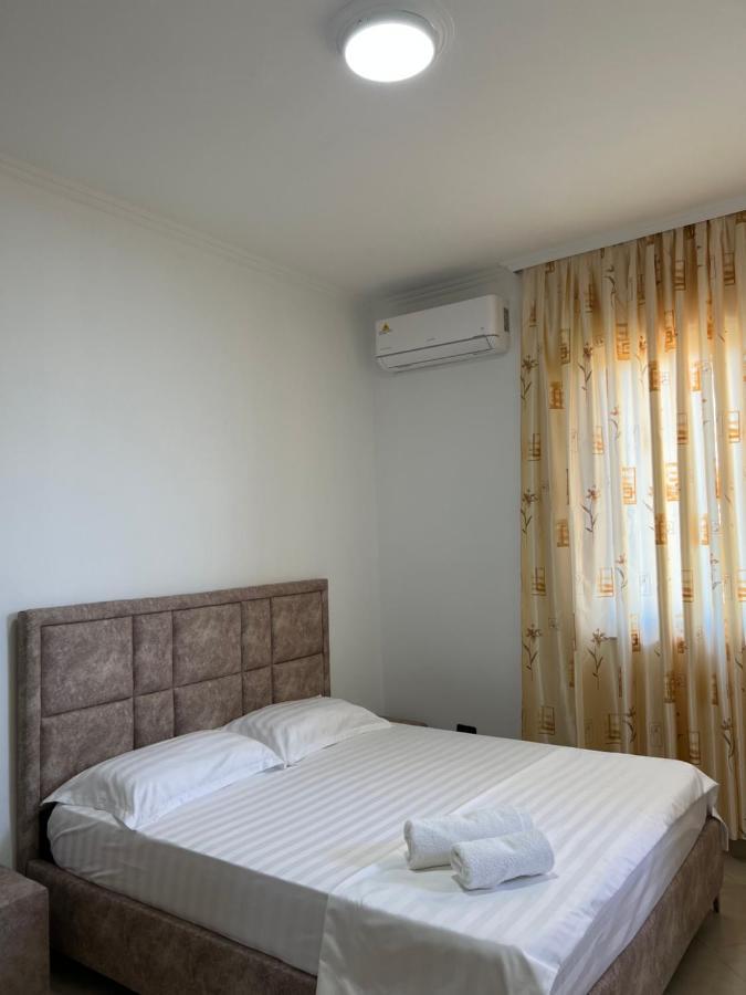 Guest House Il Palazzo Durrës 外观 照片