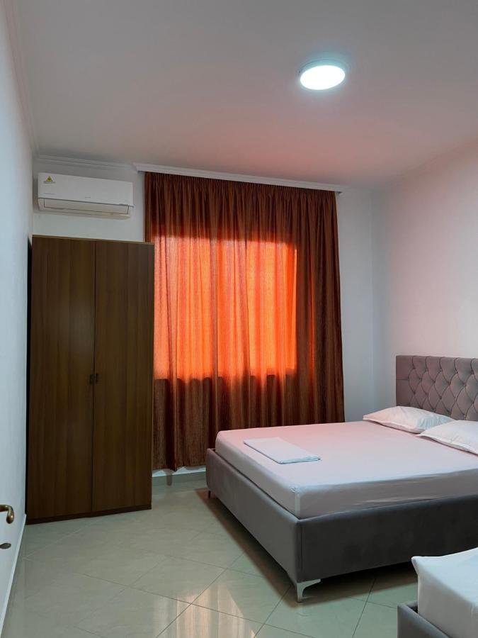 Guest House Il Palazzo Durrës 外观 照片