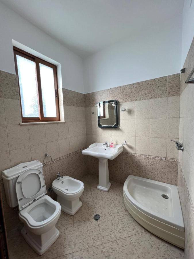 Guest House Il Palazzo Durrës 外观 照片
